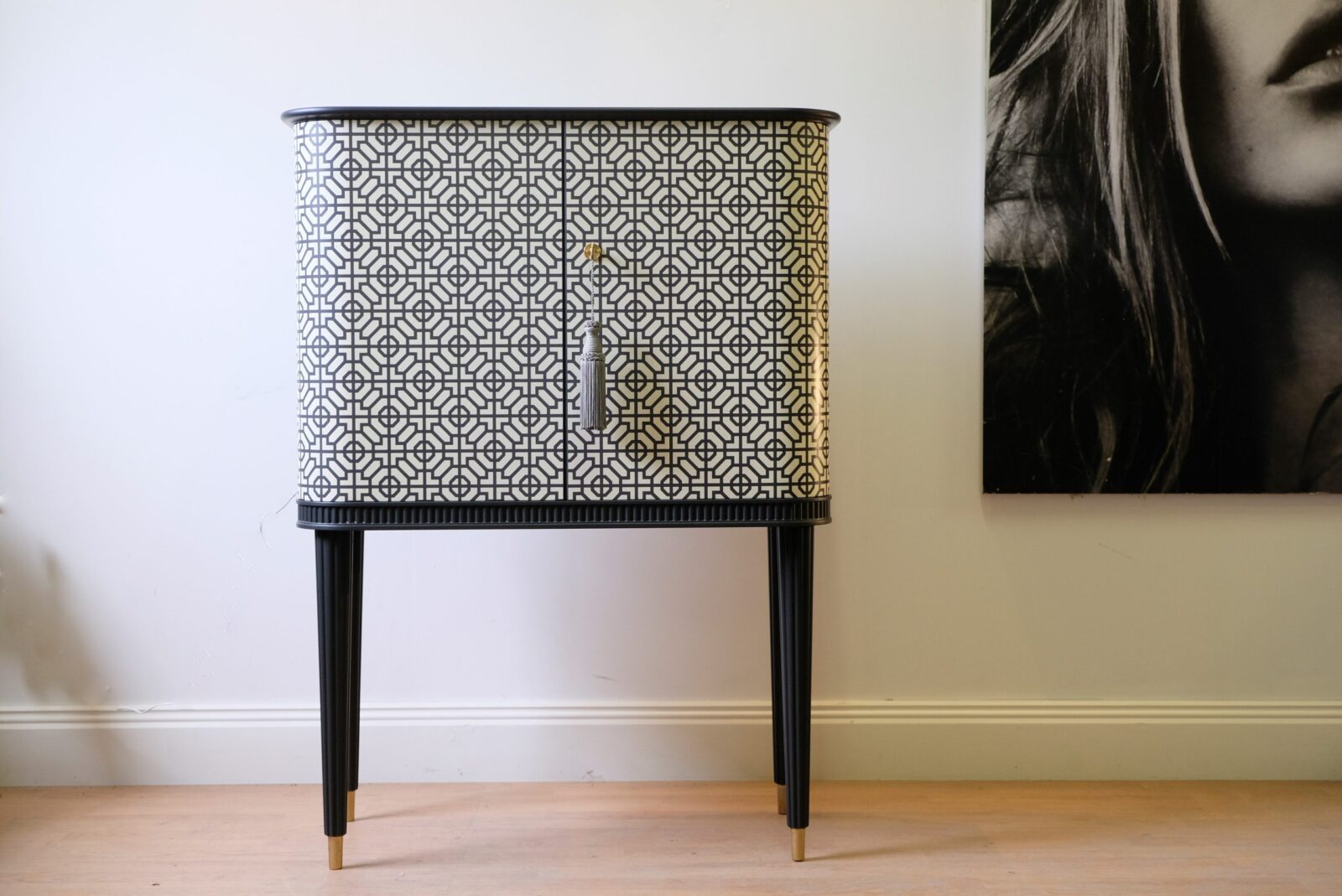 Barskåp Swedish Grace - Till Salu