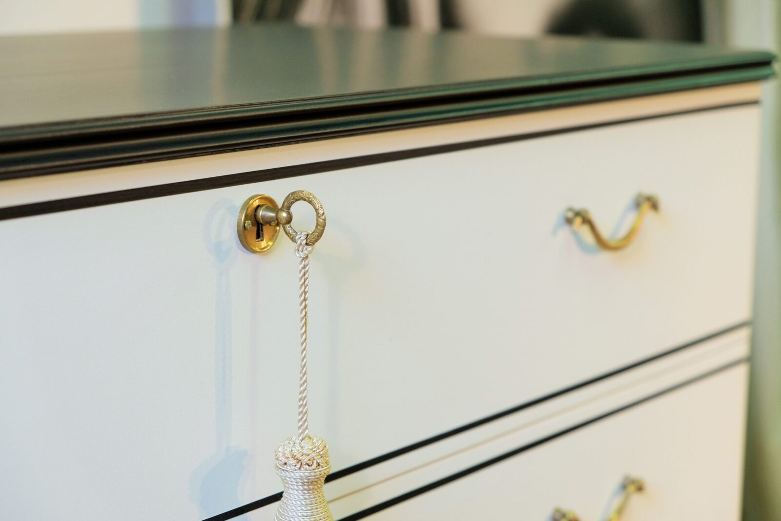 SWEDISH MODERN - CHANEL STYLE - Liknande går att beställa