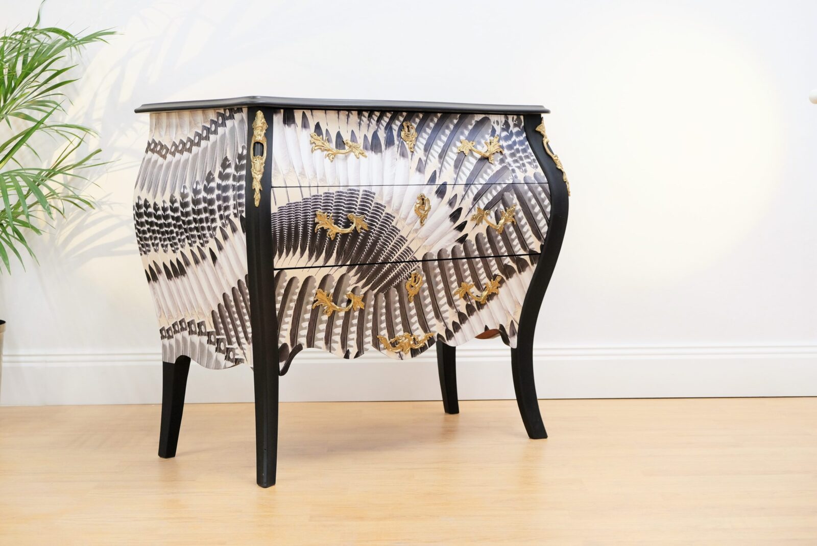 ROKOKO - FEATHERS - LIKADANT KAN BESTÄLLAS