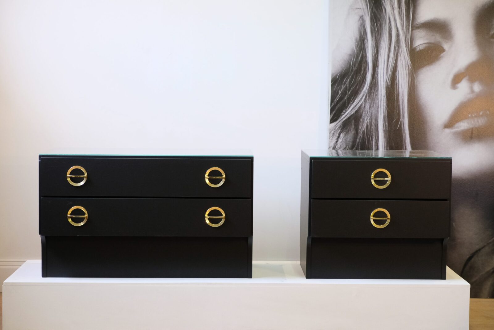 SÄNGBORD 1970-TAL - COOLNESS