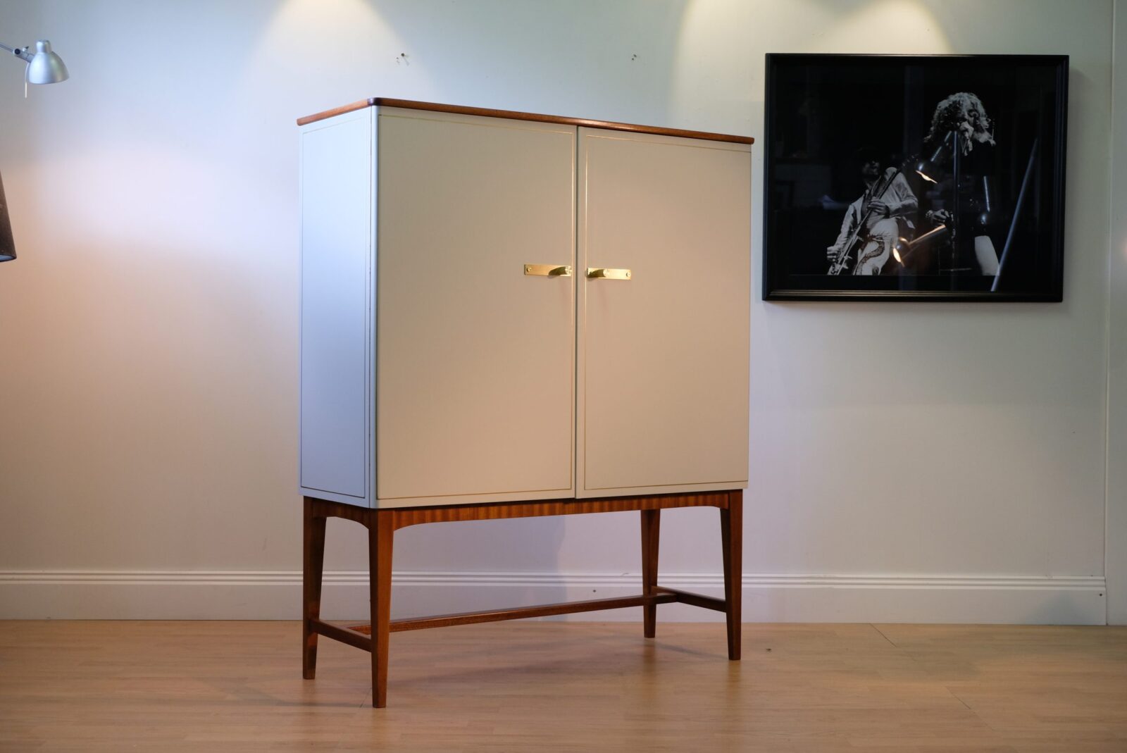 Skåp Swedish Grace ca 1960