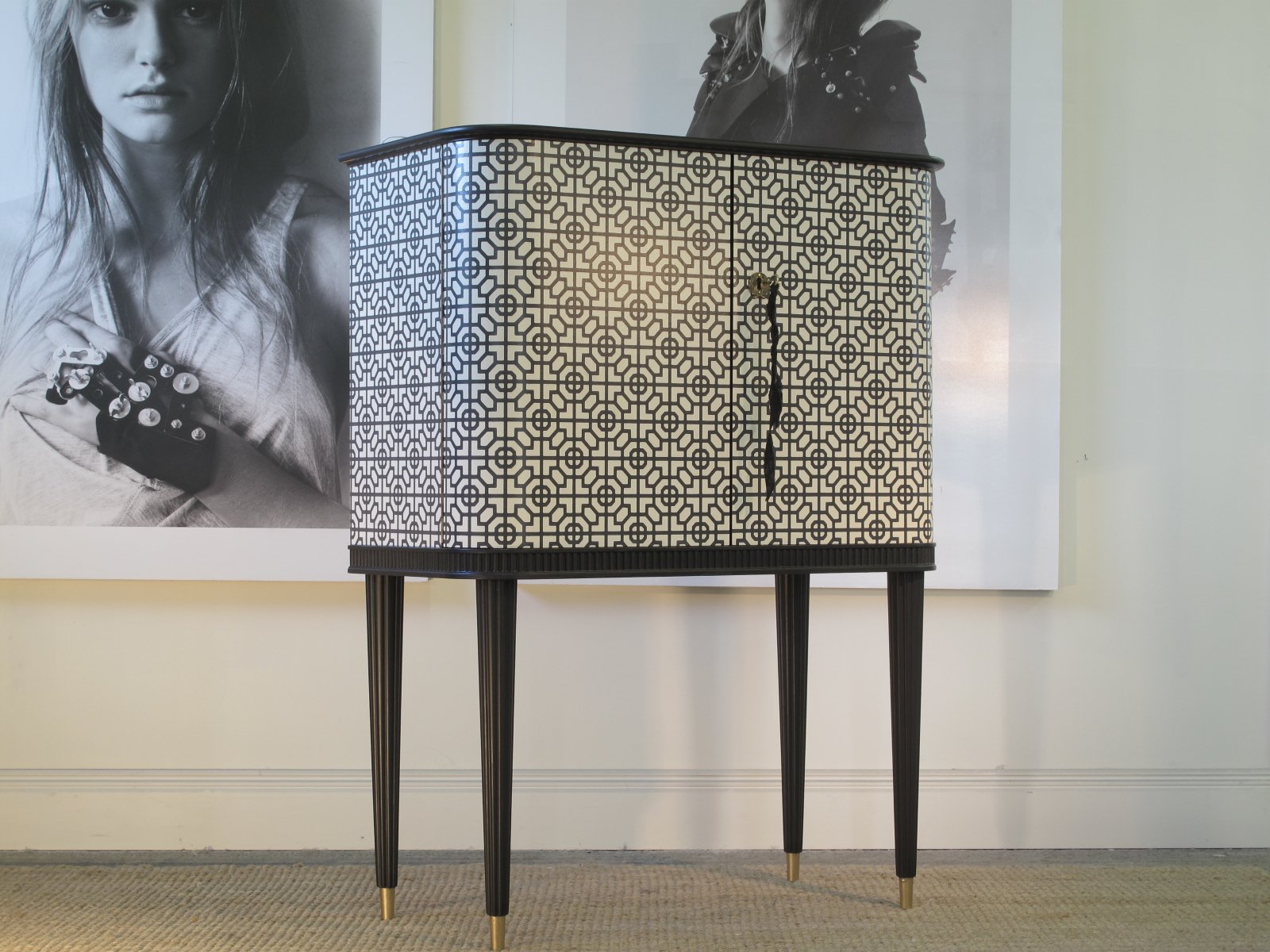 Barskåp - ca 1960 - Alla Rätt - Sålt - Likande kan beställas