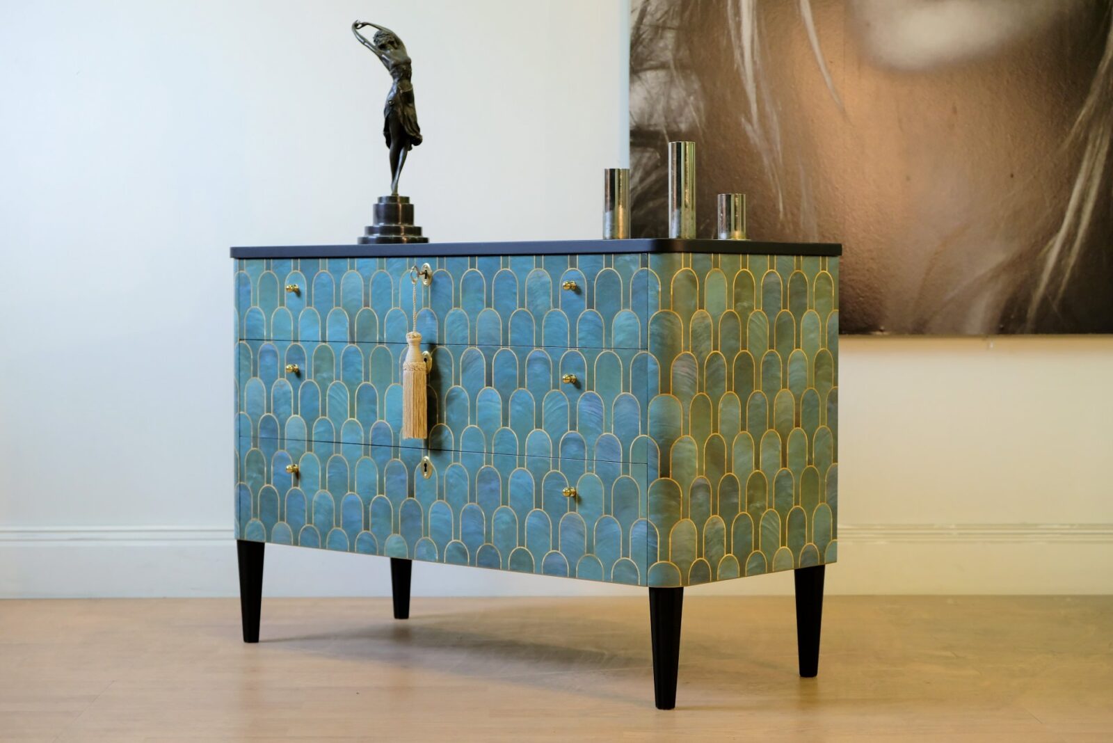 SÅLT - BYRÅ CA 1930 ART DECO STIL - LIKNANDE KAN BESTÄLLAS