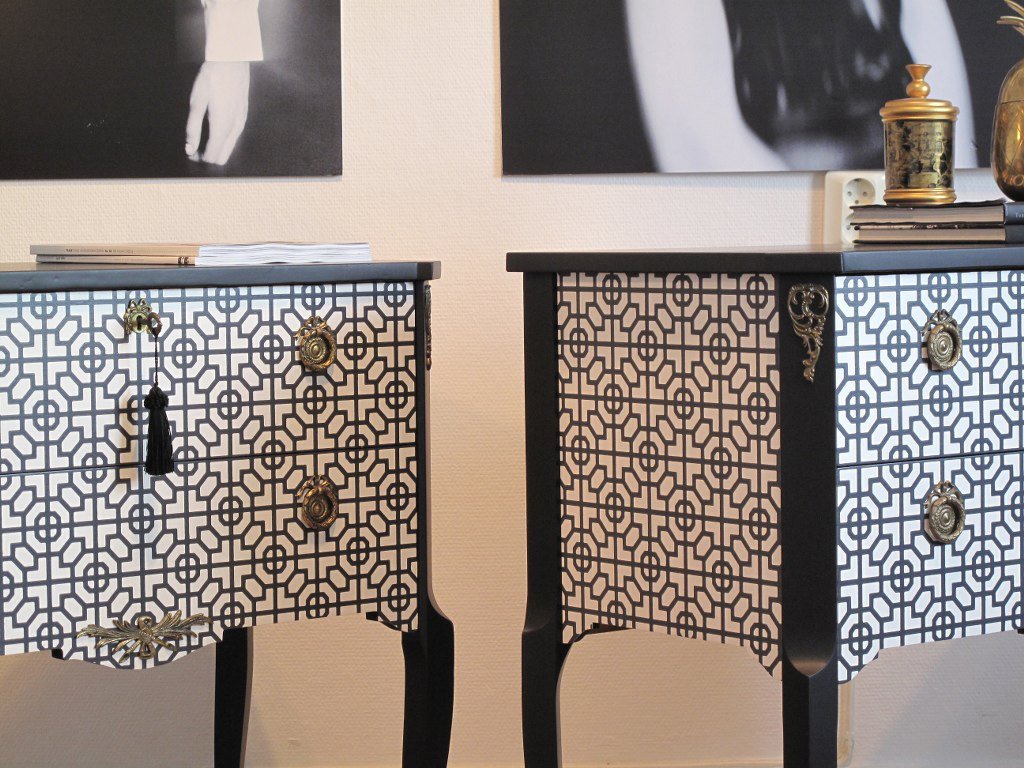 SÅLT - BYRÅER GUSTAVIANSKA HAUPT - LIKADANA KAN BESTÄLLAS