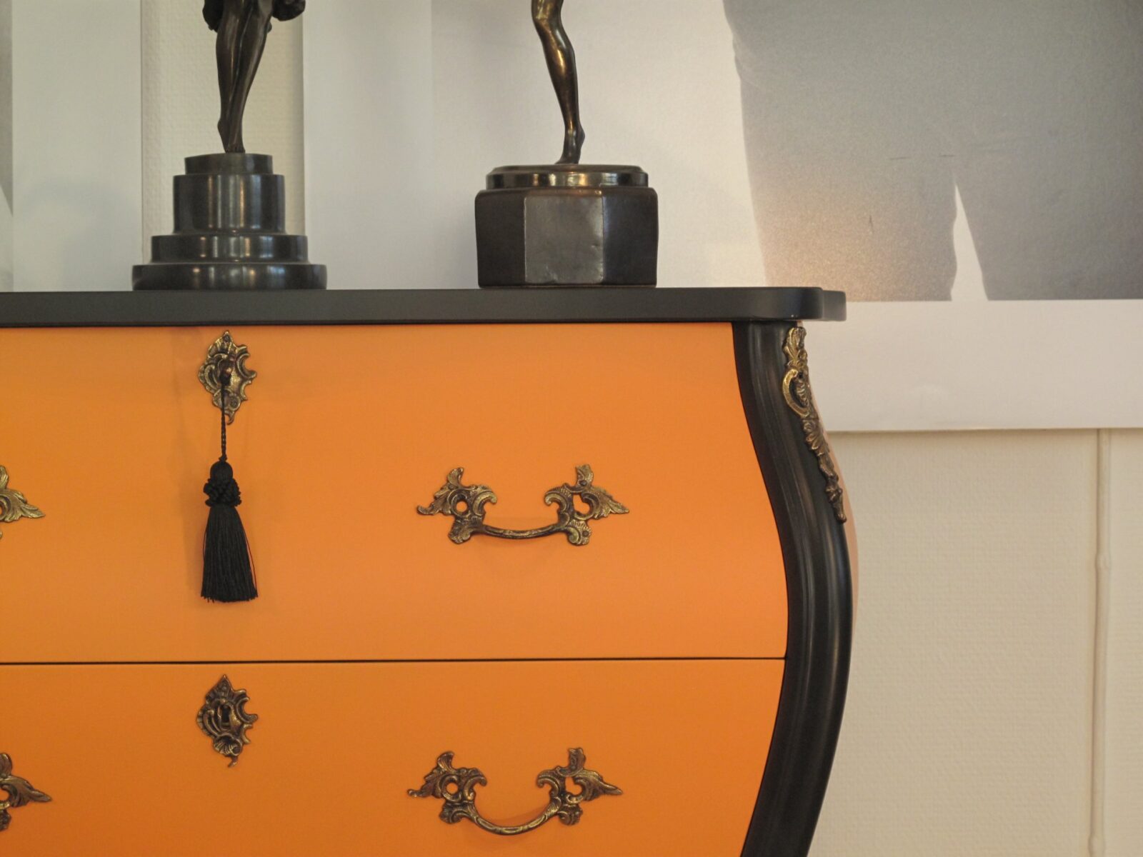 ANTIK ROKOKO - SVART & HERMÉS-ORANGE - LIKNANDE KAN BESTÄLLAS