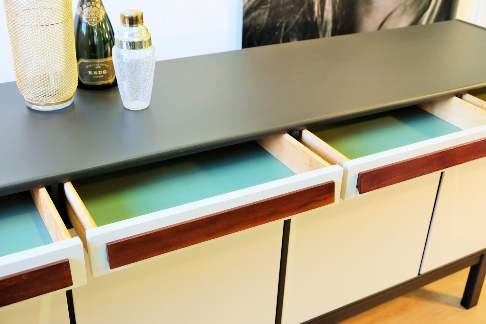 Sideboard - Mint Condition - Liknande kan beställas