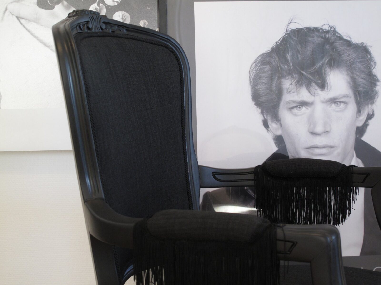 ROKOKO BACK IN BLACK - LIKNANDE KAN BESTÄLLAS