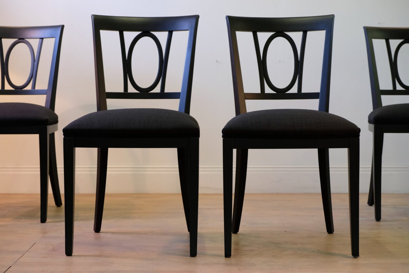 STOLAR - EMPIRESTIL - LIKNANDE KAN BESTÄLLAS