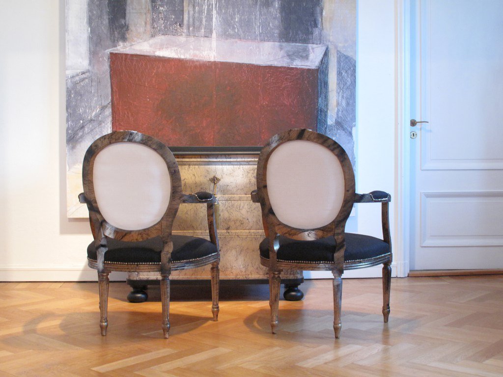 SÅLT - ANTIKA GUSTAVIANSKA KARMSTOLAR - LIKNANDE KAN BESTÄLLAS